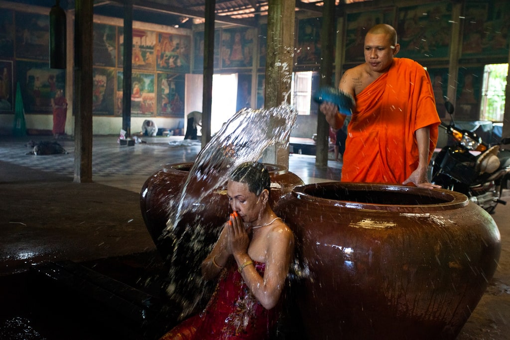 Buddhism Tour Blessing